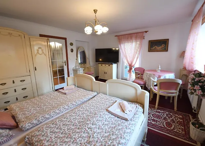 V Chaloupce 4* Rychnov nad Kneznou